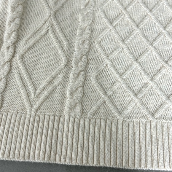 H&M Pullover Cable-knit Twisted Sweater Long Sleeve Cozy Neutral Small 5% Wool - Picture 10 of 10